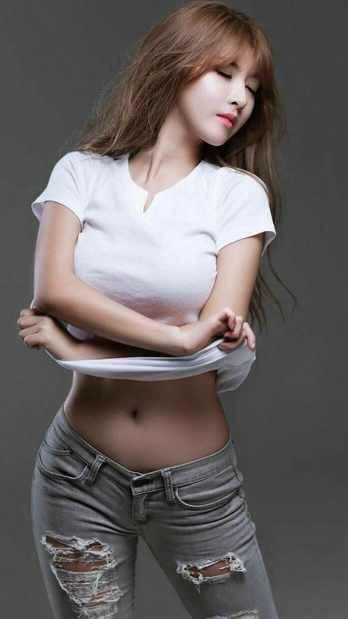 开云体育入口-阿拉巴德比夜封神！当7000万先生让诺坎普陷入死寂，皇马新战舰找到最后拼图